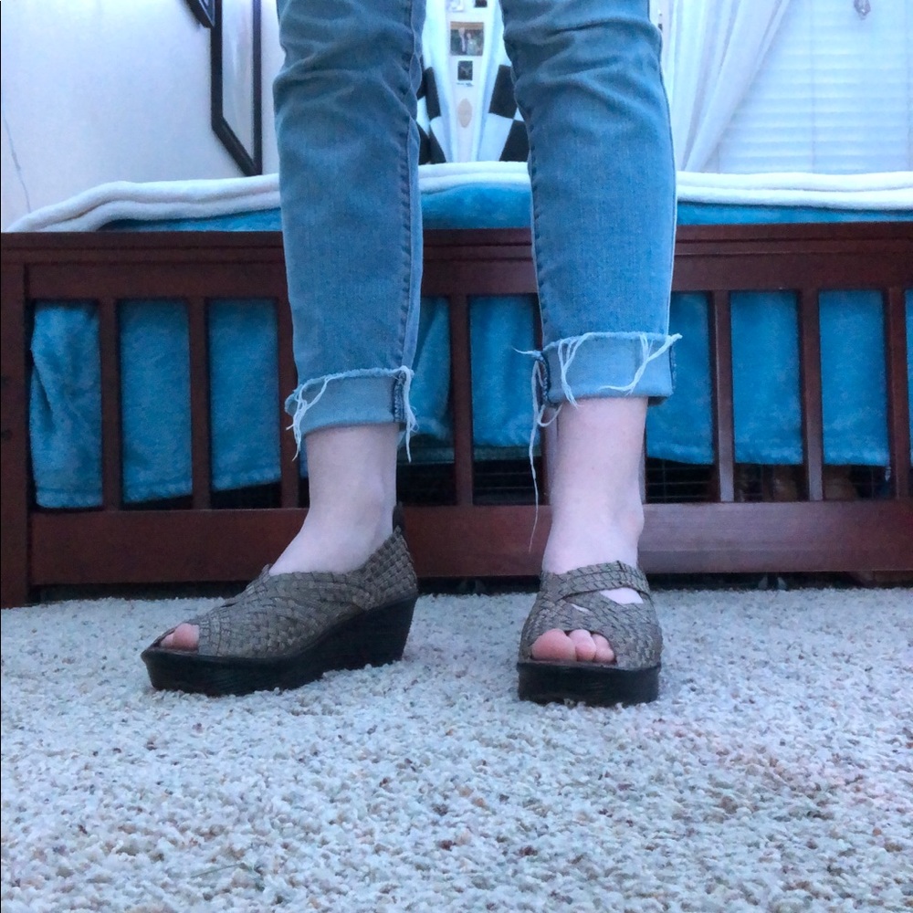 Bernie Mev shoes